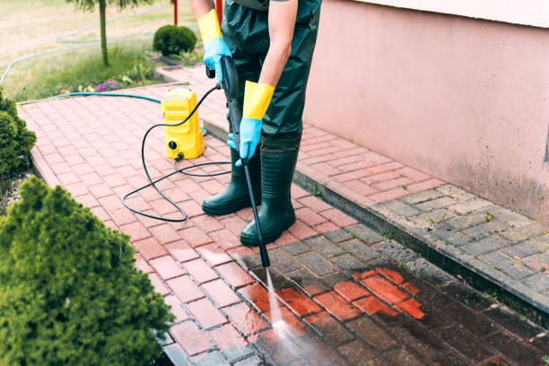 Best Deck Pressure Washing  in Jamestown, OH